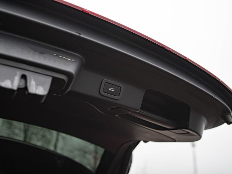 Jaguar F-Pace 2018 года, 186 363 км - вид 17