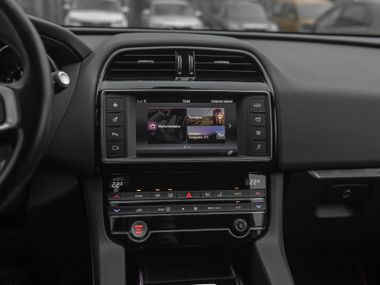 Jaguar F-Pace 2018 года, 186 363 км - вид 9