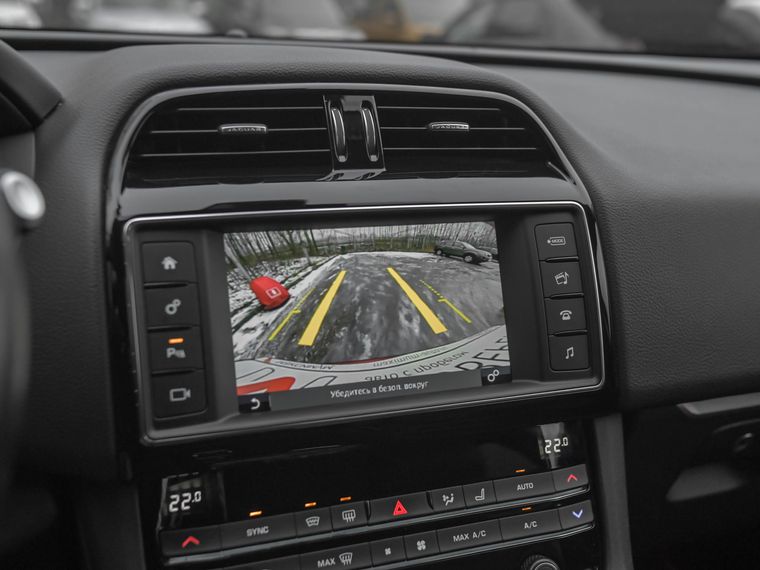 Jaguar F-Pace 2018 года, 186 363 км - вид 10