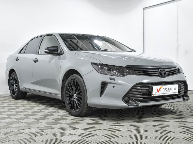 Toyota Camry 2015 года, 238 284 км - вид 3