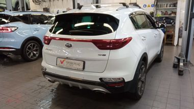 KIA Sportage 2018 года, 129 145 км - вид 4