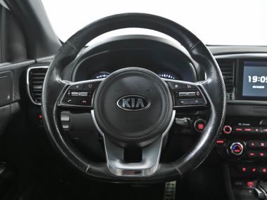 KIA Sportage 2018 года, 129 145 км - вид 8