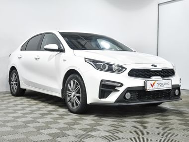 KIA Cerato 2018 года, 93 820 км - вид 4