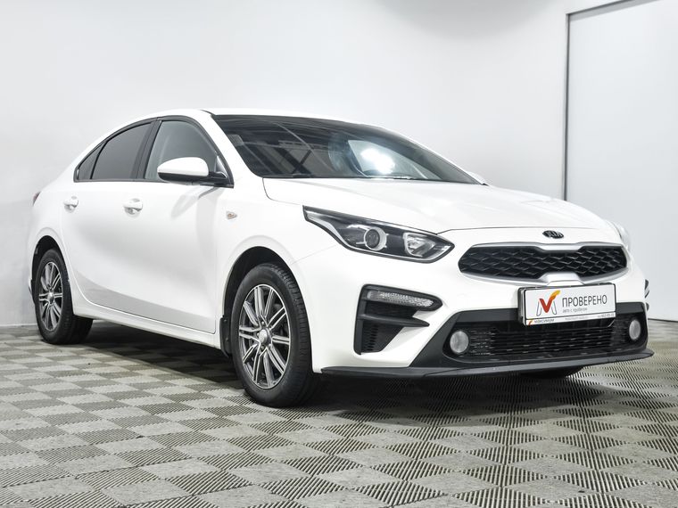 KIA Cerato 2018 года, 93 820 км - вид 4