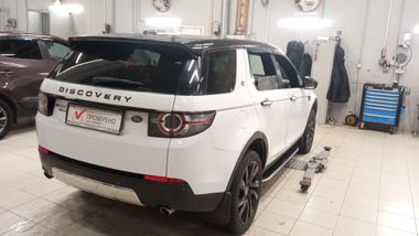 Land Rover Discovery Sport 2015 года, 168 693 км - вид 3