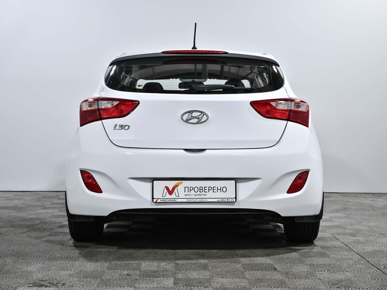 Hyundai i30 2015 года, 175 000 км - вид 7