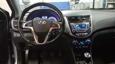 Hyundai Solaris 2014 года, 48 090 км - вид 3