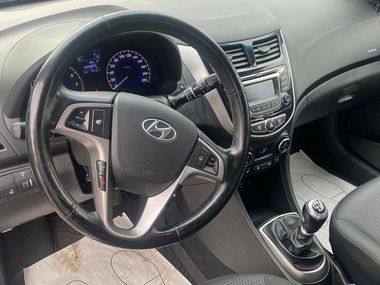 Hyundai Solaris 2014 года, 48 090 км - вид 9