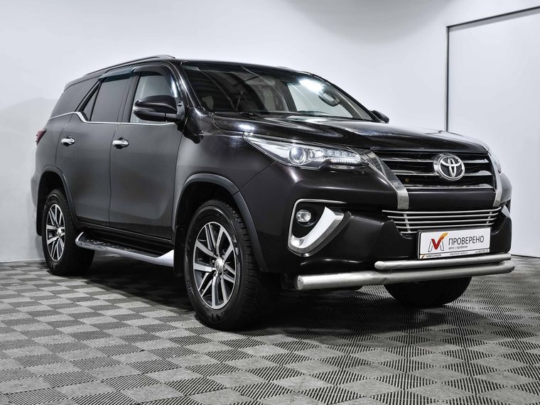 Toyota Fortuner 2017 года, 141 050 км - вид 4