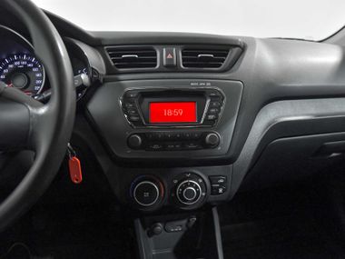 KIA Rio 2013 года, 148 700 км - вид 10