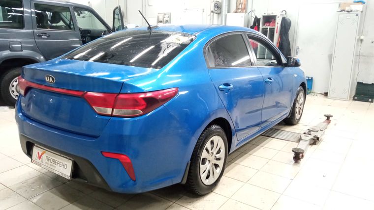 KIA Rio 2018 года, 169 978 км - вид 4