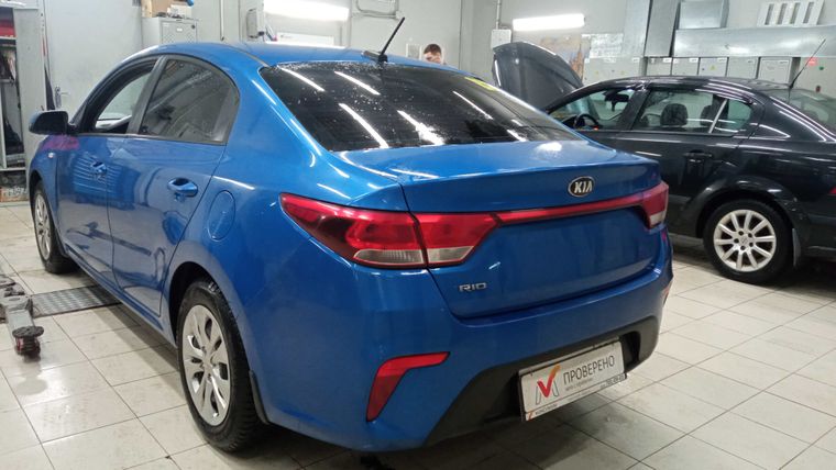 KIA Rio 2018 года, 169 978 км - вид 5