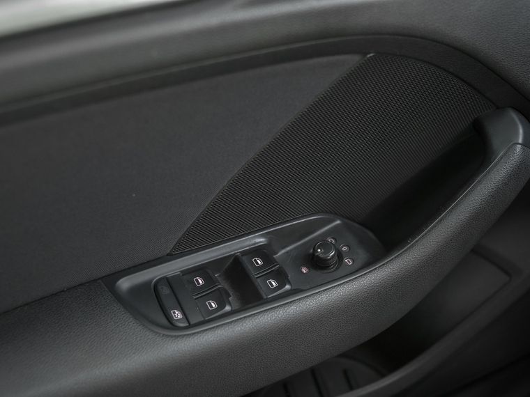 Audi A3 2013 года, 232 000 км - вид 9