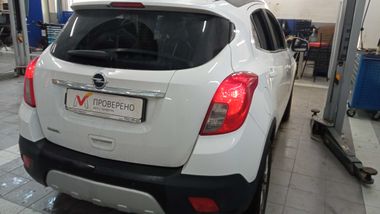 Opel Mokka 2015 года, 97 319 км - вид 3