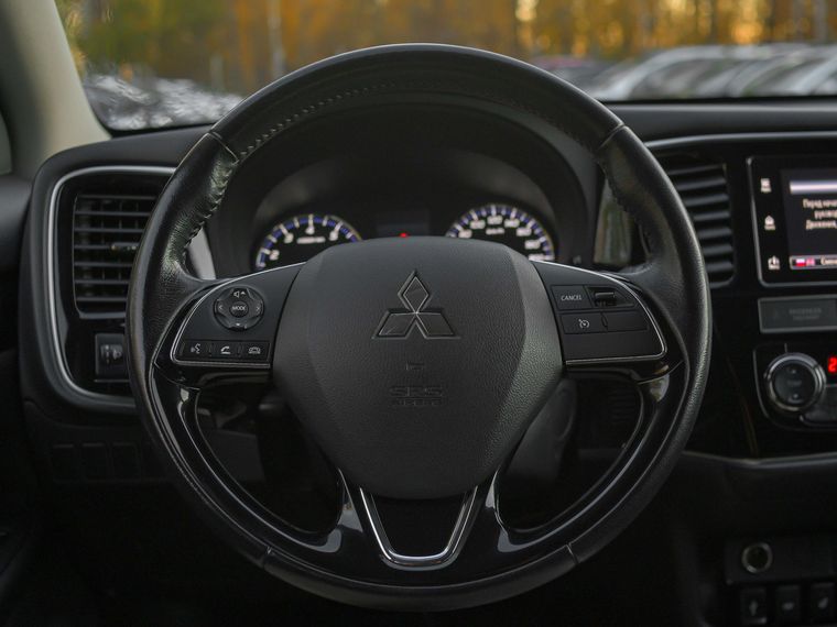 Mitsubishi Outlander 2019 года, 125 425 км - вид 7