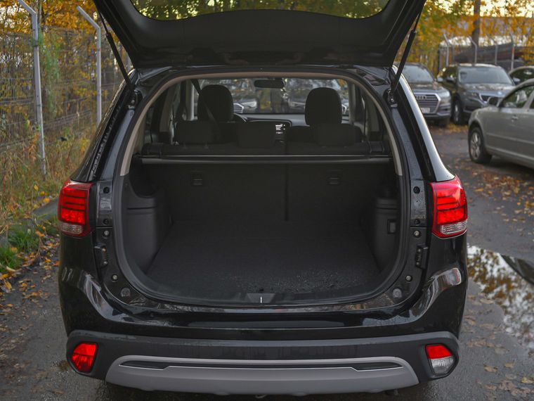 Mitsubishi Outlander 2019 года, 125 425 км - вид 15