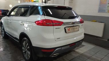 Geely Atlas 2021 года, 66 000 км - вид 4