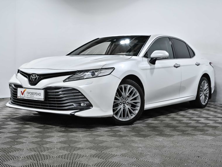 Toyota Camry 2018 года, 98 998 км - вид 3