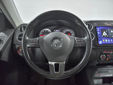 Volkswagen Tiguan 2013 года, 118 409 км - вид 9