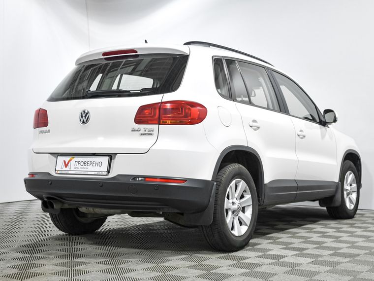 Volkswagen Tiguan 2013 года, 118 409 км - вид 5