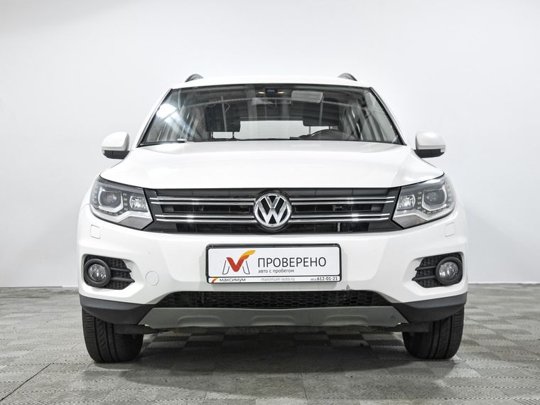 Volkswagen Tiguan 2013 года, 118 409 км - вид 3