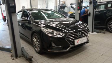 Hyundai Sonata 2019 года, 77 756 км - вид 3