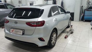 Kia Ceed 2020 года, 126 909 км - вид 3