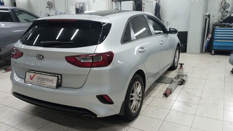 Kia Ceed 2020 года, 126 909 км - вид 3
