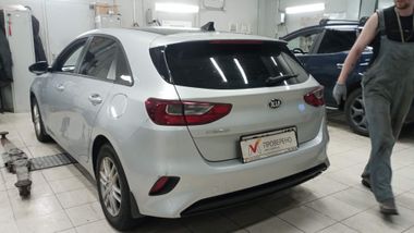 Kia Ceed 2020 года, 126 909 км - вид 4