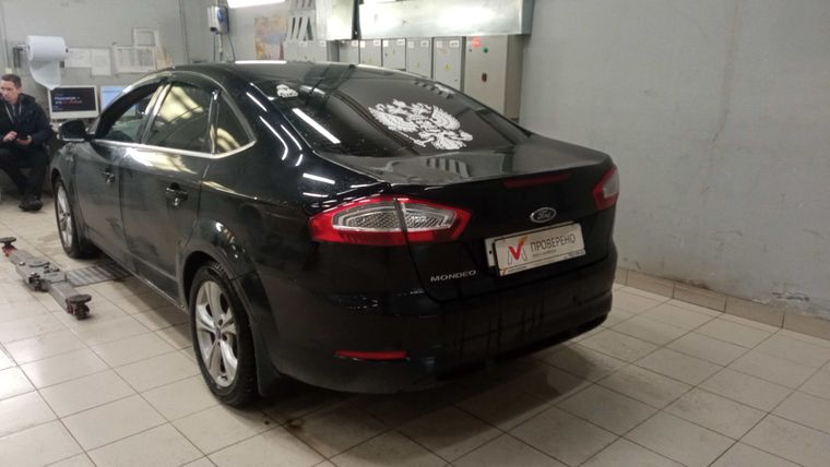 Ford Mondeo 2011 года, 219 000 км - вид 4