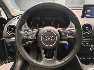Audi A3 2020 года, 58 000 км - вид 11