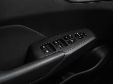 Hyundai Solaris 2019 года, 77 605 км - вид 8