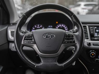 Hyundai Solaris 2019 года, 77 605 км - вид 6