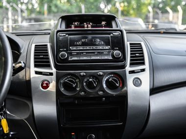 Mitsubishi Pajero Sport 2014 года, 265 000 км - вид 8