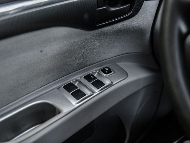 Mitsubishi Pajero Sport 2014 года, 265 000 км - вид 10