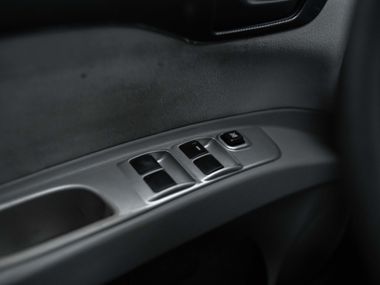 Mitsubishi Pajero Sport 2014 года, 265 000 км - вид 8