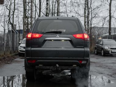 Mitsubishi Pajero Sport 2014 года, 265 000 км - вид 4