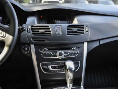 Renault Latitude 2012 года, 186 188 км - вид 9