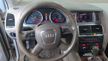Audi Q7 2007 года, 261 035 км - вид 5