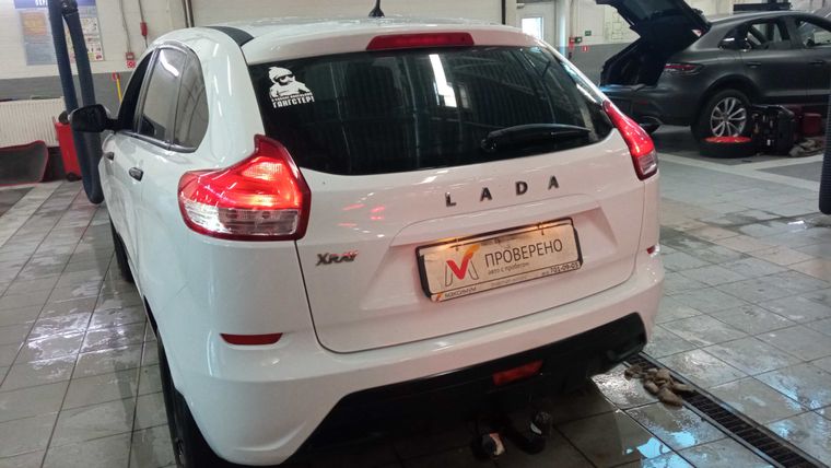 ВАЗ (LADA) XRAY 2019 года, 92 956 км - вид 4