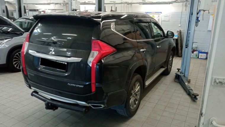 Mitsubishi Pajero Sport 2020 года, 95 748 км - вид 3