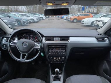 Skoda Rapid 2015 года, 221 041 км - вид 8