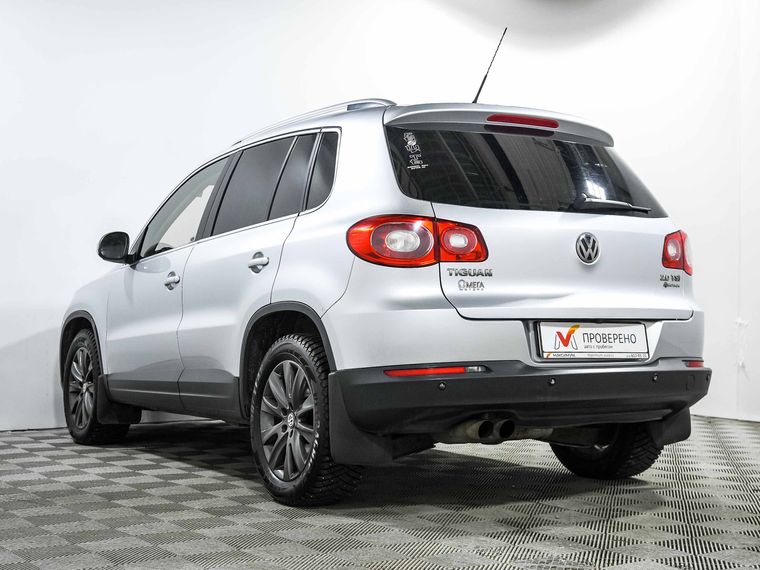 Volkswagen Tiguan 2010 года, 181 255 км - вид 7