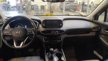 Hyundai Santa Fe 2019 года, 114 701 км - вид 5