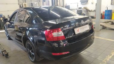 Skoda Octavia 2014 года, 142 399 км - вид 4