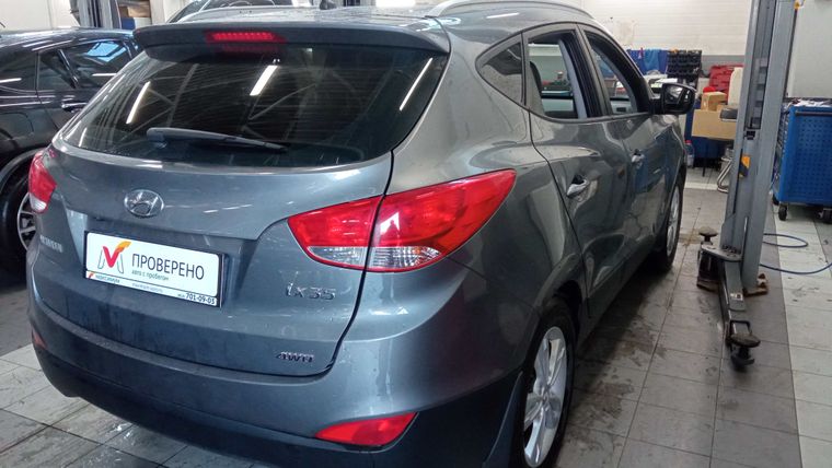 Hyundai ix35 2011 года, 239 213 км - вид 3