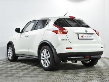 Nissan Juke 2011 года, 219 146 км - вид 6