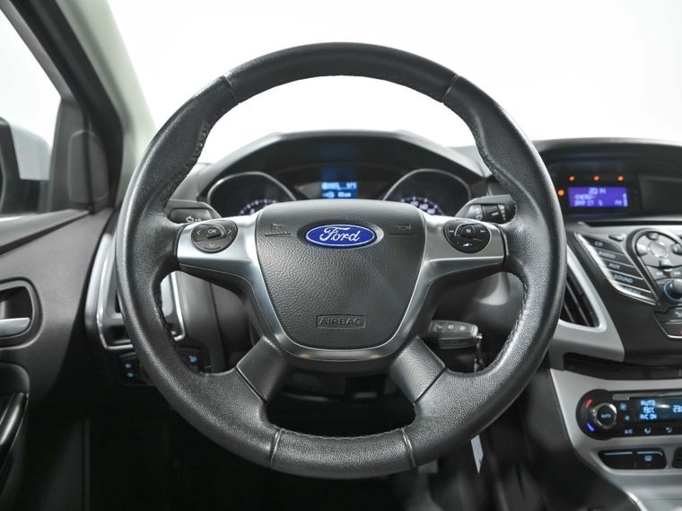 Ford Focus 2011 года, 117 861 км - вид 8