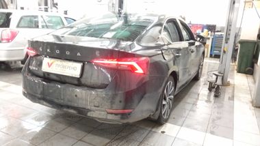 Skoda Octavia 2021 года, 109 927 км - вид 3