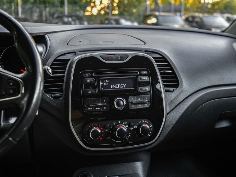 Renault Kaptur 2017 года, 89 368 км - вид 7